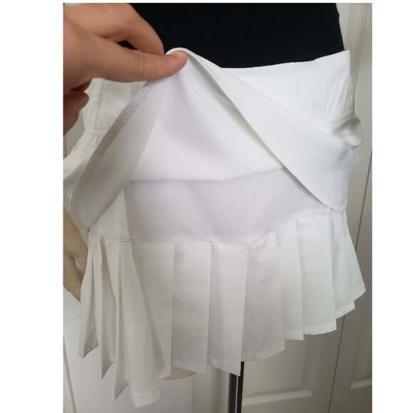 BNWOT Calvin Klein white pleated skort tennis skirt w shorts underneath SMALL - Picture 8 of 15
